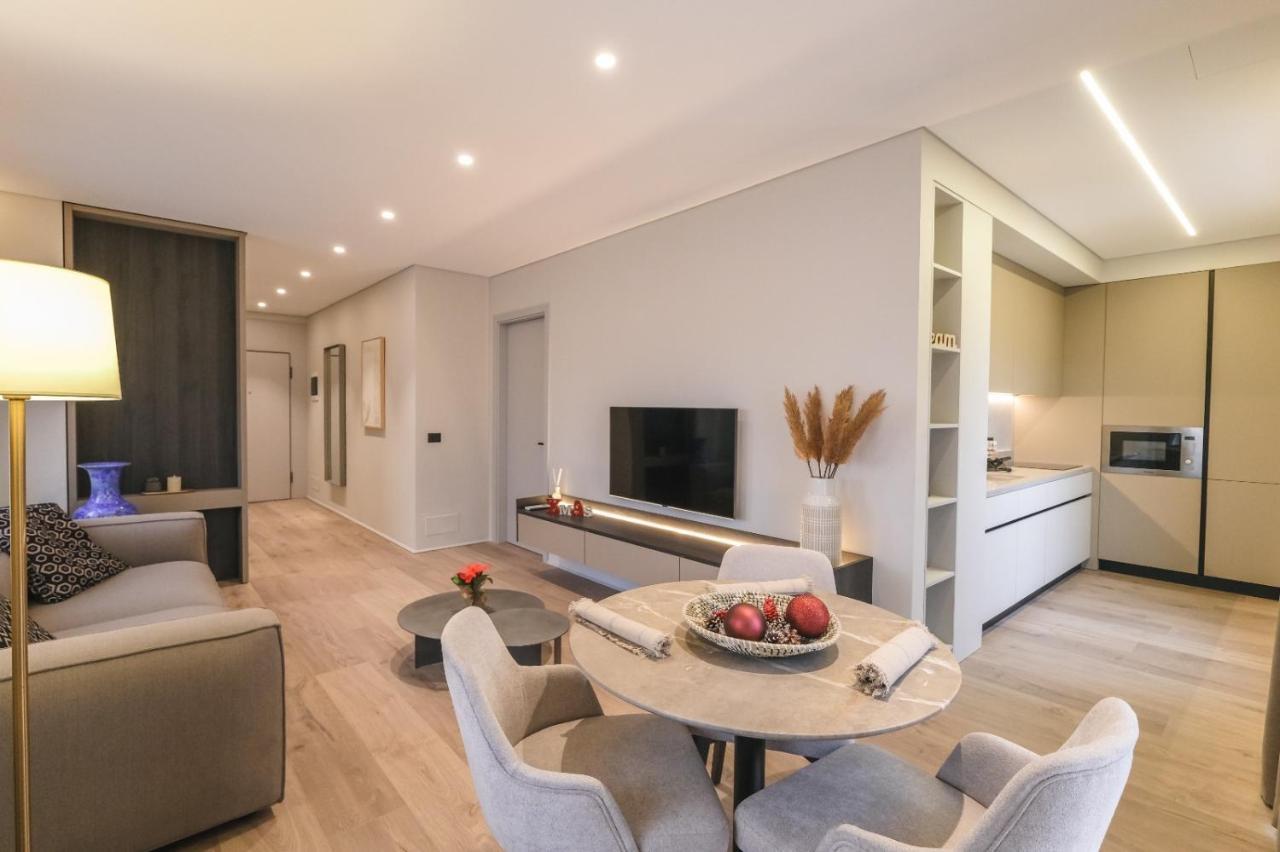 Two Steps Apartments Tirana Exterior foto