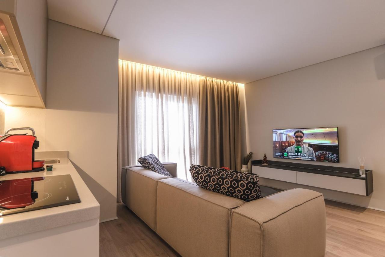 Two Steps Apartments Tirana Exterior foto